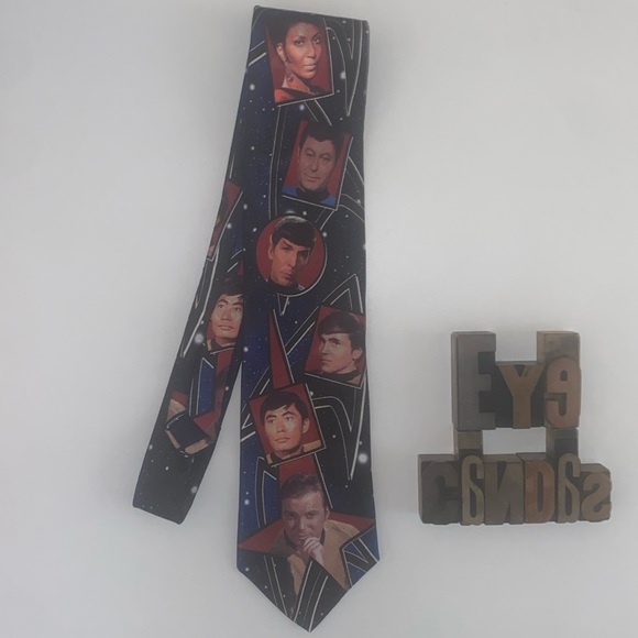 Vintage ORIGINAL RALPH Marlin “Star Trek - Original Series Crew” Men’s Neck Tie - Picture 2 of 12